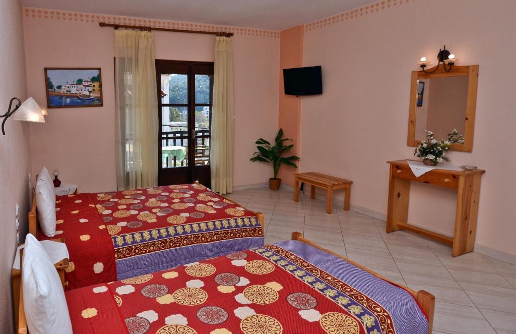 Aris Junior Studio & Apartments Neo Klima Phòng bức ảnh